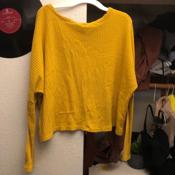 yellow waffle knit long sleeve scoop neck top - Picture 3 of 4